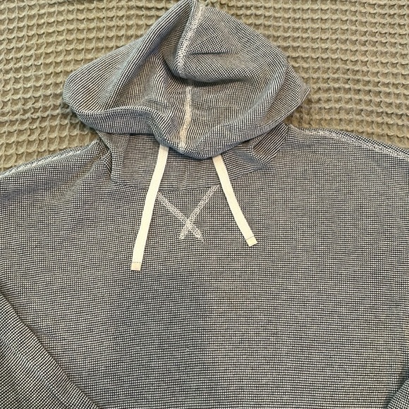 LL Bean Pullover Hoodie, XS - Picture 3 of 7